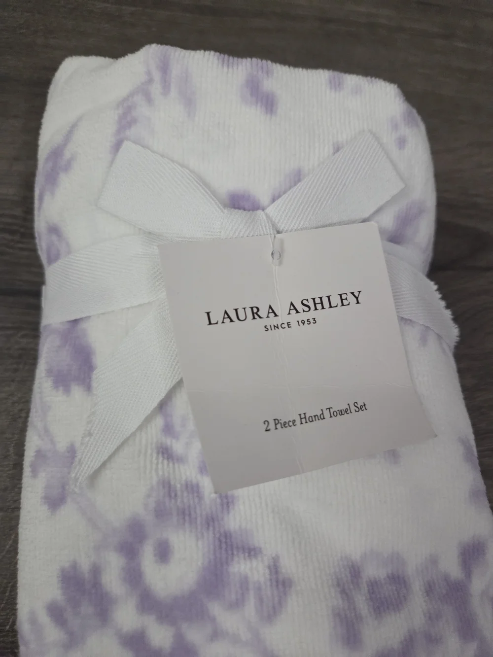 Laura Ashley Lavender Floral 2pc Hand Towel Set 100% Cotton NWT - Picture 3 of 6